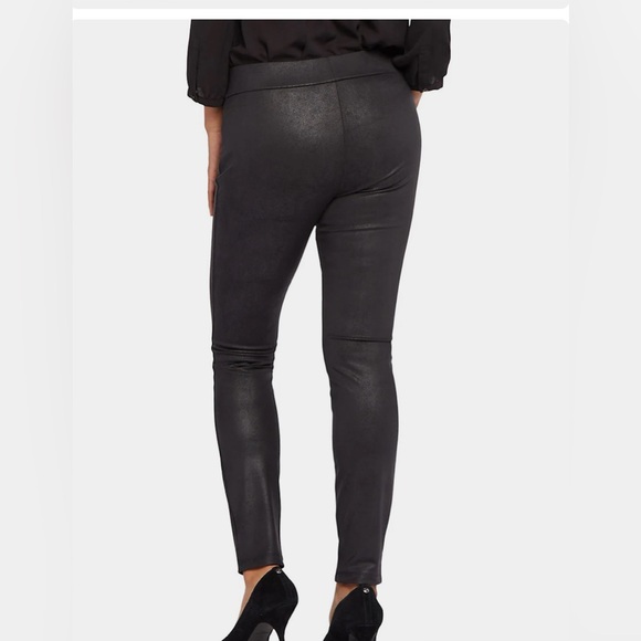 NWT NYDJ lift tuck technology coated basic leggings. Size 12 - Picture 2 of 10